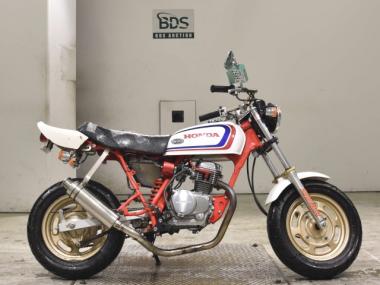 Honda APE50
