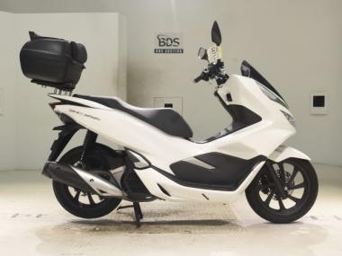 Honda PCX150-3a