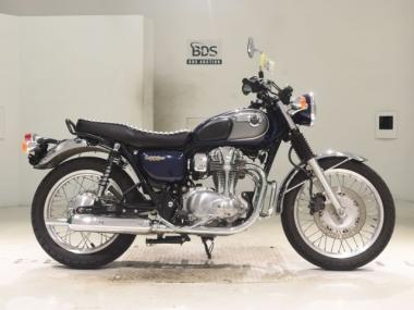 Kawasaki W800