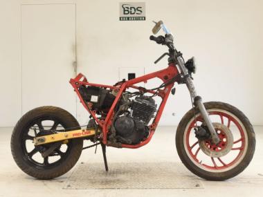 Honda XLR250R-1