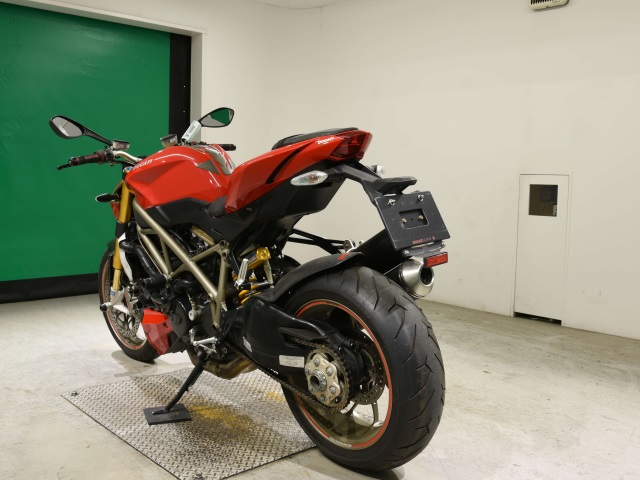 Миниатюра 6