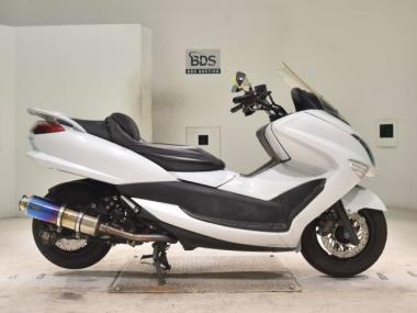 Yamaha Majesty 250-4