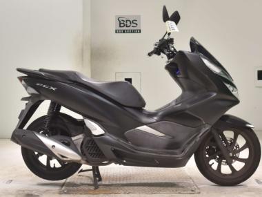 Honda PCX125-3