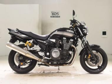 Yamaha XJR1300