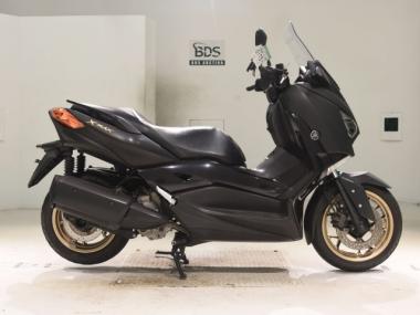 Yamaha X-MAX250