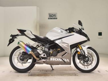 Honda CBR250RR A