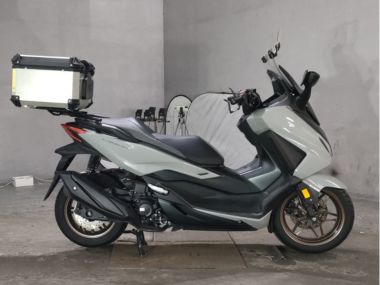 Honda Forza