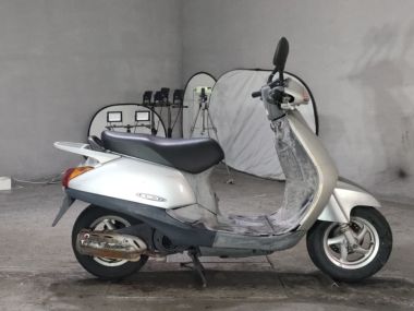 Honda Lead 100