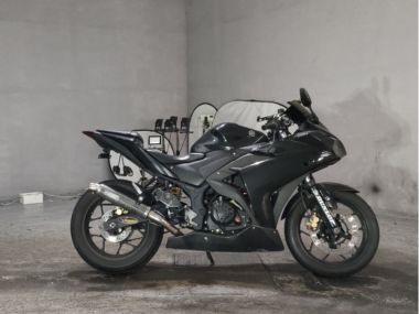 Yamaha Yzf-R25