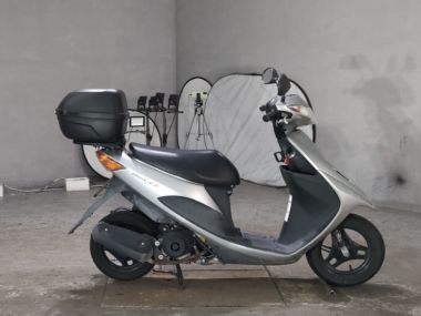 Suzuki Address V50