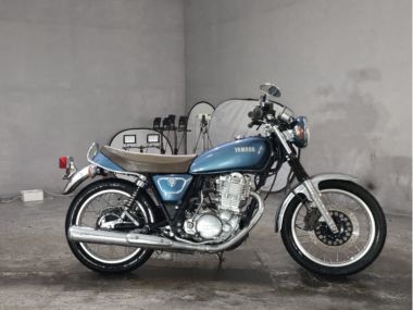 Yamaha SR400-1