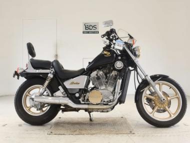 Honda Shadow750