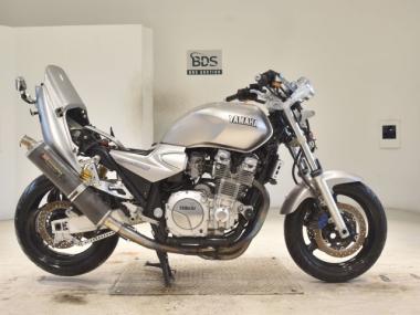 Yamaha XJR1300