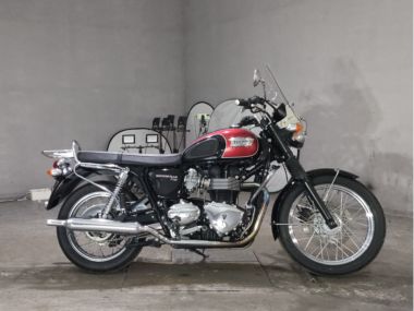 Triumph T100 Bonneville
