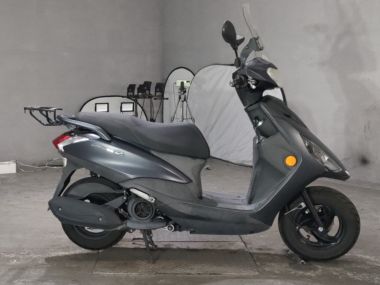 Yamaha Axis Z