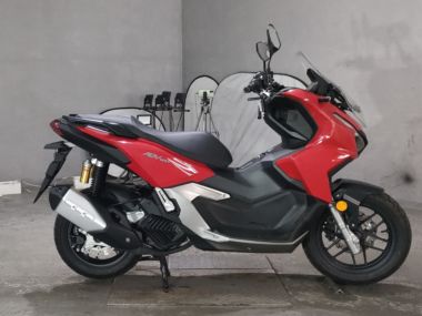Honda ADV160