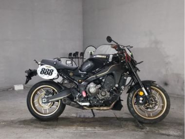 Yamaha XSR900