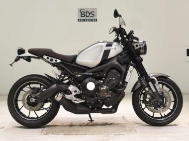 Yamaha XSR900