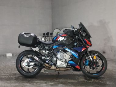 BMW M1000R