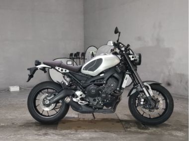 Yamaha XSR900