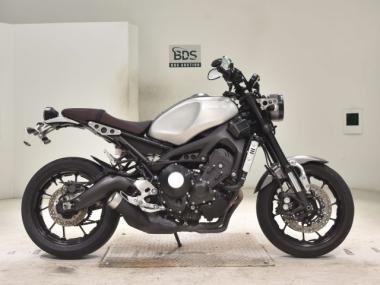 Yamaha XSR900