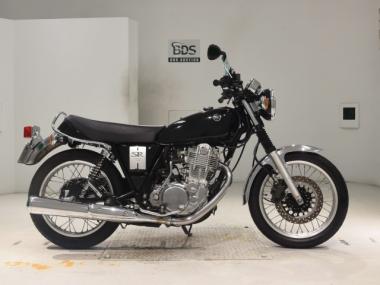 Yamaha SR400