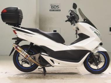 Honda PCX125-2