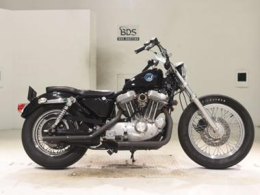 Harley-Davidson XLH883 Is Gar