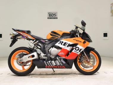 Honda CBR1000 Rr