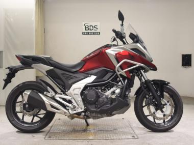 Honda NC750X-3