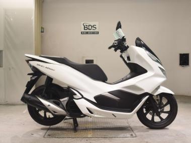 Honda PCX150-3a
