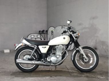 Yamaha SR400-1