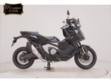 Honda X-ADV750-2