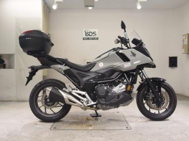 Honda NC750X-3