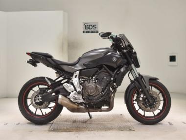 Yamaha Mt-07