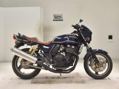 Kawasaki ZRX400