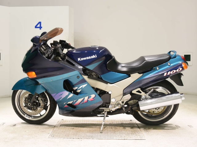 Kawasaki ZZR1100