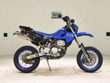 Kawasaki D-Tracker
