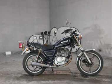 Suzuki GN125H