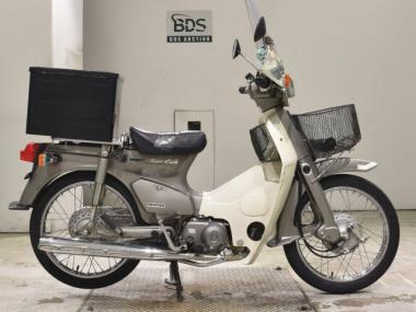 Honda C90