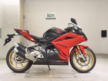 Honda CBR250RR-2a