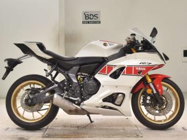 Yamaha Yzf-R7-2