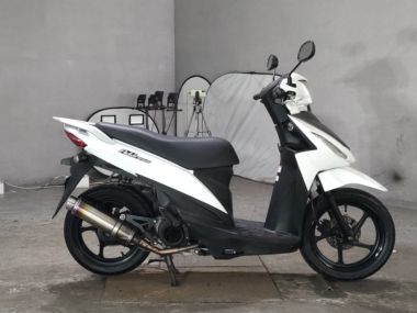 Suzuki Address V110