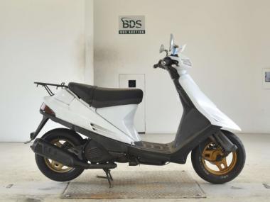 Suzuki Address V100