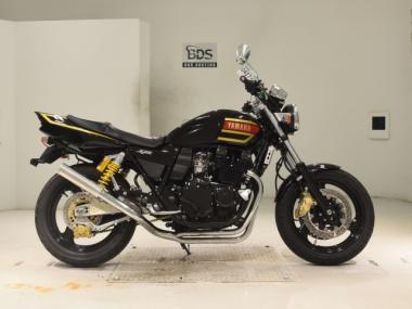 Yamaha XJR400