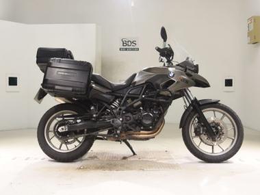 BMW F700GS