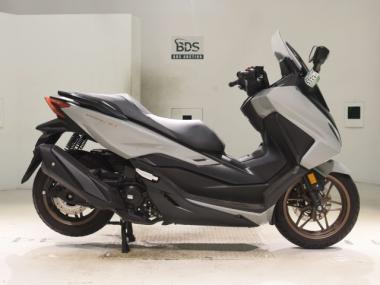 Honda Forza
