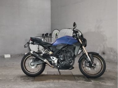 Honda CB250R