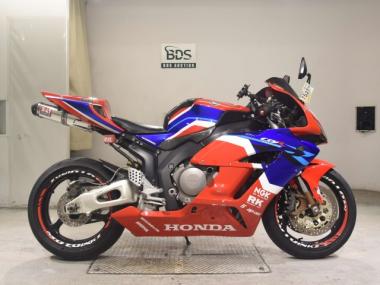 Honda CBR1000 Rr