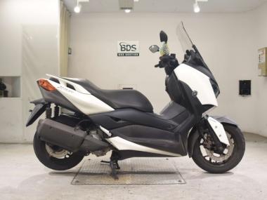 Yamaha X-MAX250